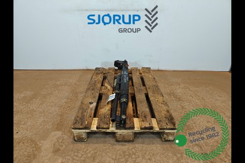 salg af Cylinder New Holland 1290