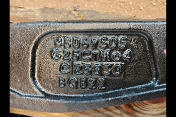 salg af Oppakker New Holland 1290