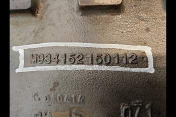 salg af Massey Ferguson 8730 RIGHT Rear Half Axle