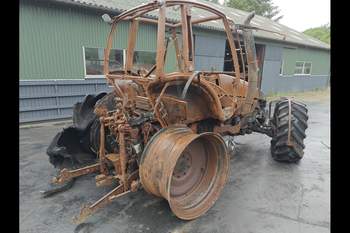 salg af Deutz-Fahr Agrotron 135 traktor