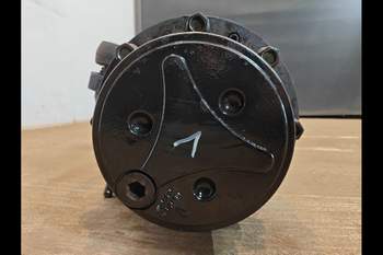 salg af Deutz-Fahr Agrotron 135 Front Axle