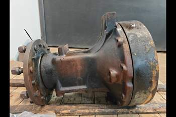 salg af Deutz-Fahr Agrotron 135 RIGHT Rear Half Axle