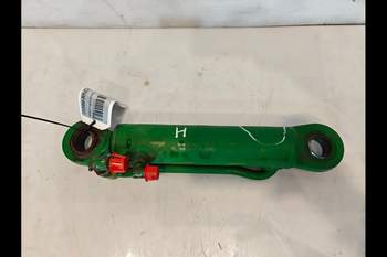 salg af Affjedringscylinder John Deere 6920
