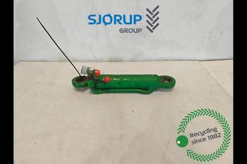 Affjedringscylinder John Deere 6920 Affjedringscylinder John Deere 6920
