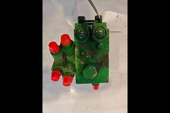 salg af Affjedringsventil John Deere 6920