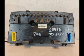 salg af Instrument John Deere 6920