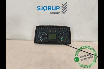 Instrument John Deere 6920