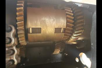 salg af Gearkasse Case Magnum 335