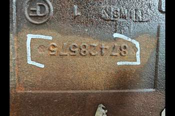 salg af Gearkasse Case Magnum 335