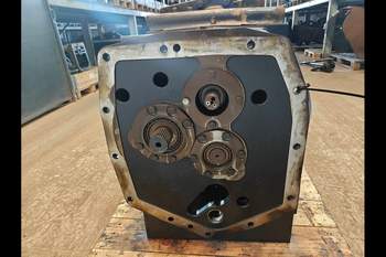salg af Gearkasse Case Magnum 335
