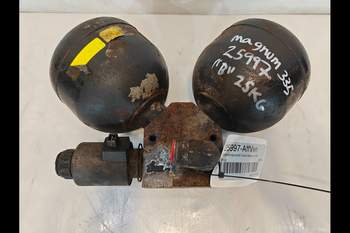 salg af Hydraulikventil Case Magnum 335