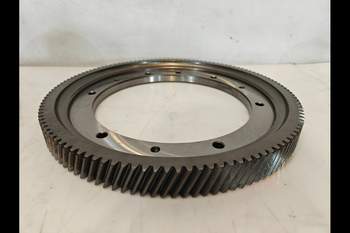 salg af PTO Case Magnum 335 Del