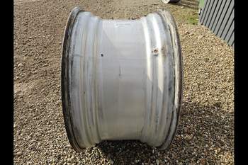 salg af Case Maxxum 145 RIGHT Rear Rim