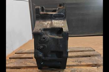 salg af Case Maxxum 145  Transmission Housing