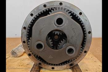 salg af Case Maxxum 145 RIGHT Rear Half Axle