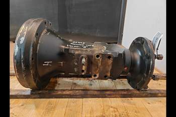 salg af Case Maxxum 145 RIGHT Rear Half Axle