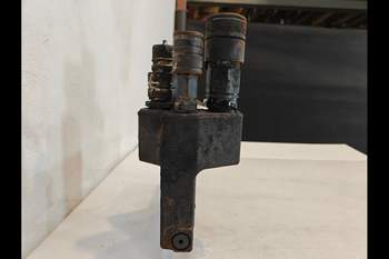 salg af Case Maxxum 145  Power Beyond valve