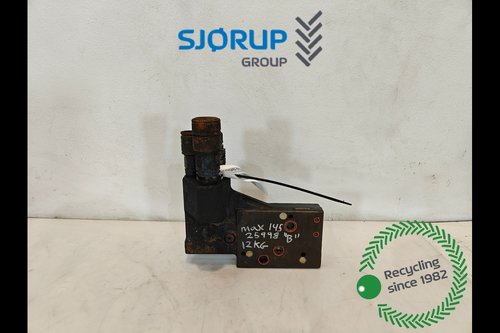 salg af Case Maxxum 145  Power Beyond valve