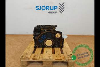 Case Maxxum 145  Flywheel housing