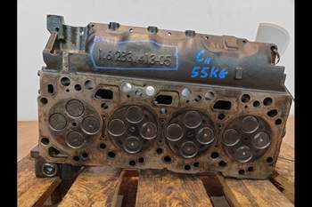 salg af Case Maxxum 145  Cylinder Head