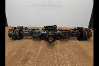 salg af Foraksel Valtra N174