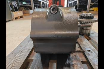 salg af KPL. Differentiale Valtra N174
