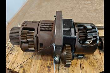 salg af Gearkasse Valtra N174