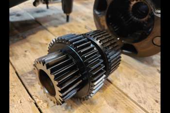 salg af Gearkasse Valtra N174