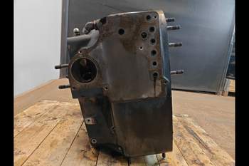 salg af Gearkassehus Valtra N174