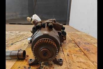 salg af Hydrostat Valtra N174