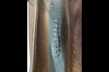 salg af Manifold Valtra N174 Udstødning