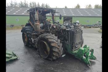 salg af John Deere 8400R tractor
