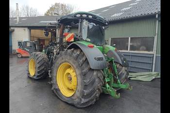 salg af John Deere 8400R tractor