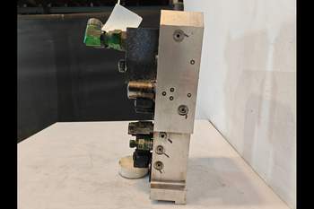 salg af John Deere 8400R  Suspension control valve