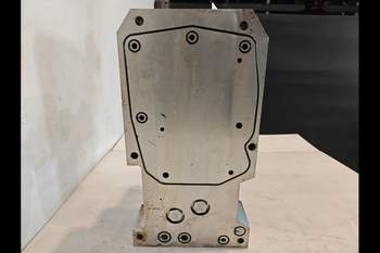 salg af John Deere 8400R  Suspension control valve