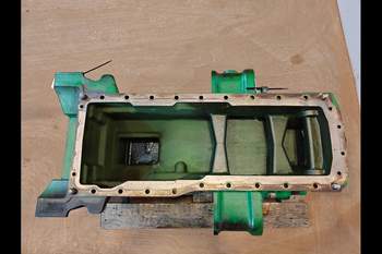 salg af John Deere 8400R  Oil Pan