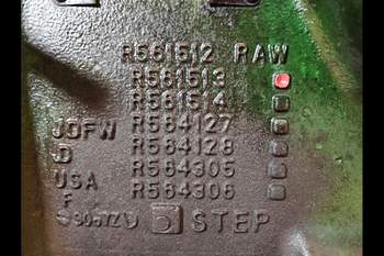 salg af John Deere 8400R  Oil Pan