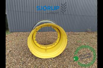 John Deere 8400R RIGHT Rim ring, Rear