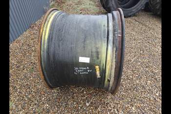 salg af John Deere 8400R LEFT Rim ring, Rear