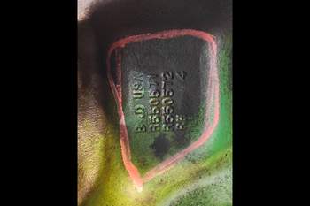 salg af John Deere 8400R RIGHT Front Axle, Swivel Housing