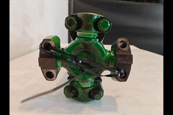 salg af John Deere 8400R LEFT Front Axle, Articulated shaft