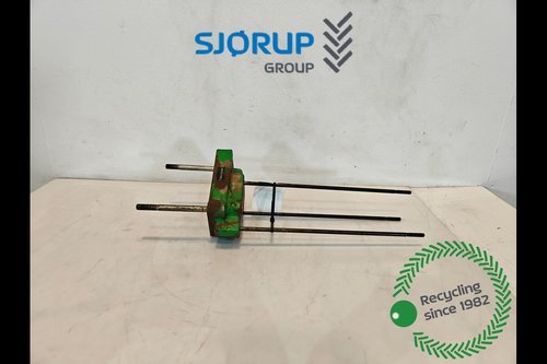 salg af John Deere 8400R  Hydraulic Valve support