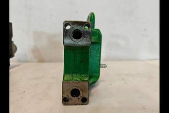salg af John Deere 8400R  Remote control valve