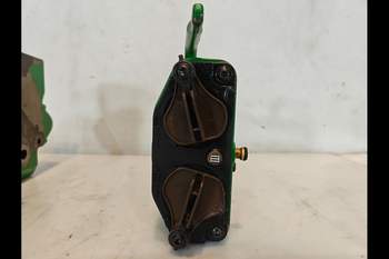salg af John Deere 8400R  Remote control valve