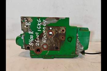 salg af John Deere 8400R  Remote control valve