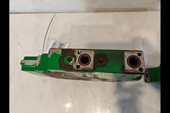 salg af John Deere 8400R  Remote control valve