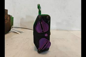 salg af John Deere 8400R  Remote control valve