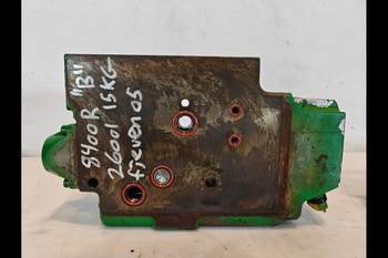 salg af John Deere 8400R  Remote control valve