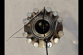 salg af John Deere 8400R  Front axle house