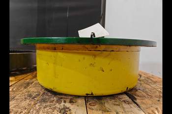 salg af John Deere 8400R RIGHT Front axle final drive